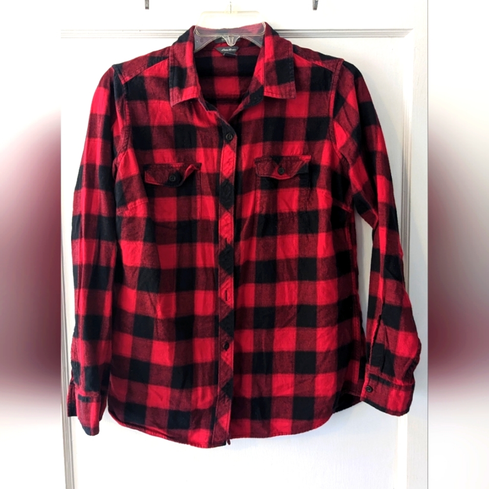 Women's black and red light weight flannel button up
